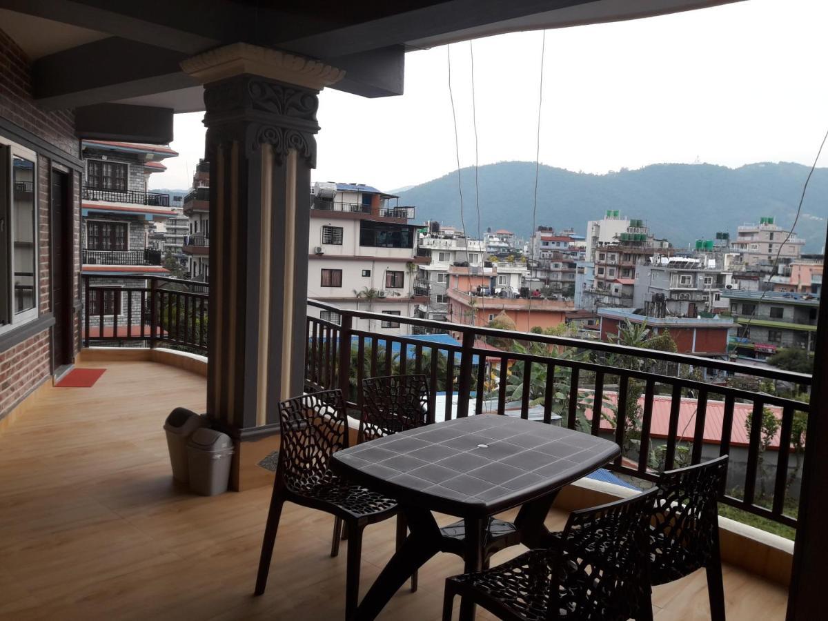 Beli Guest House Pokhara Exterior photo