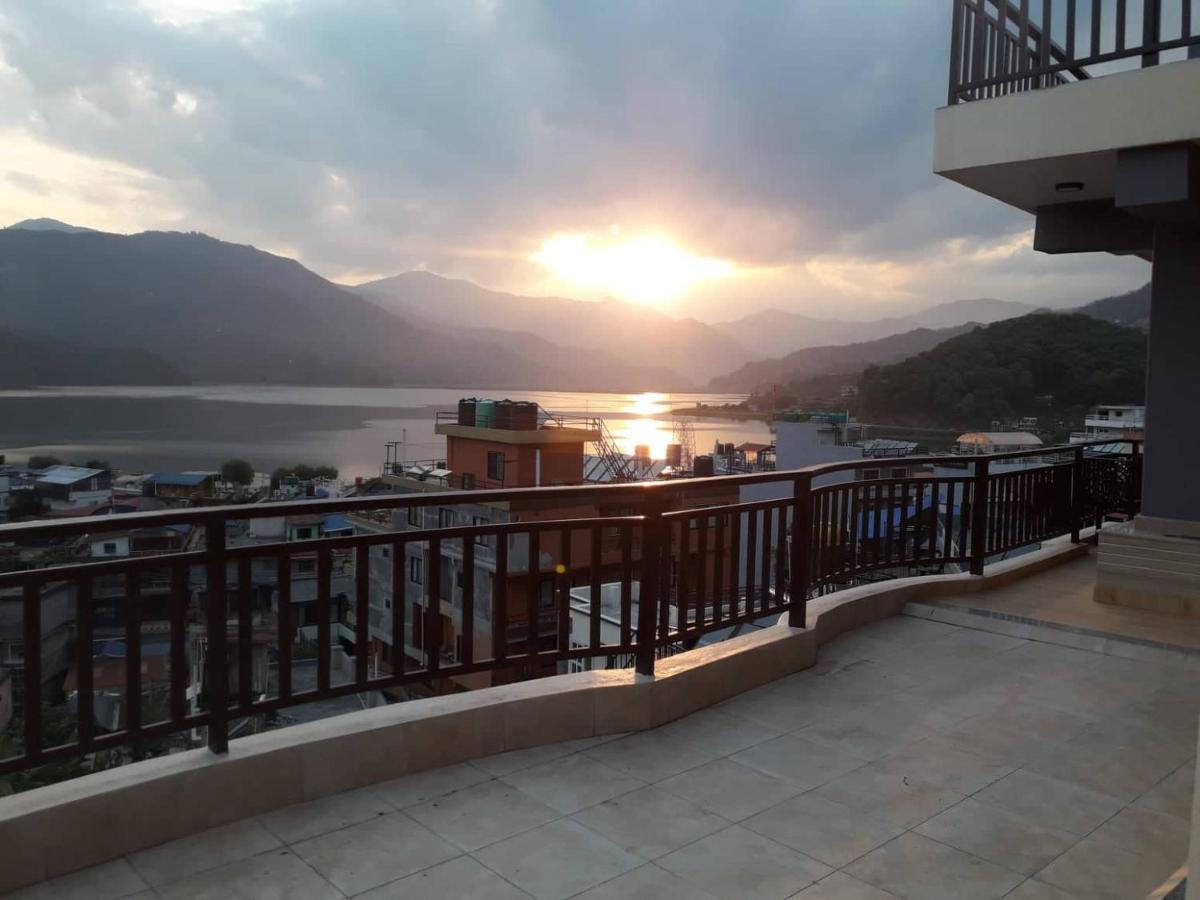 Beli Guest House Pokhara Exterior photo